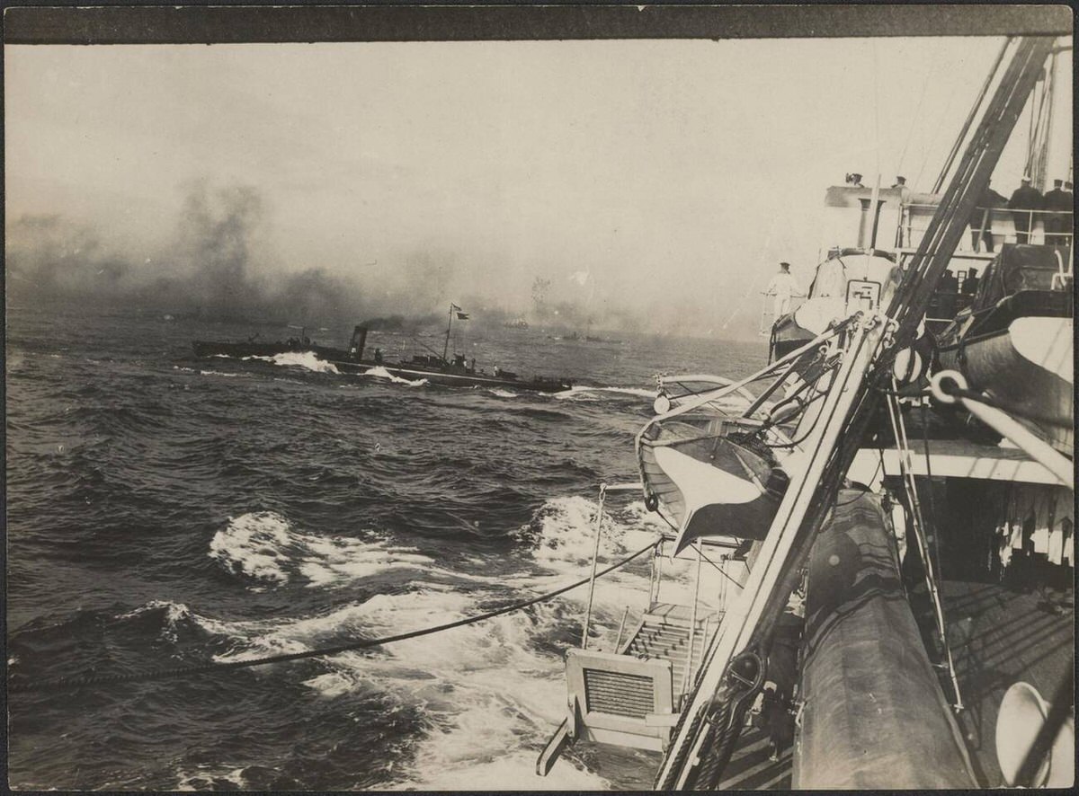 A German fighter-flotilla, 1910s.