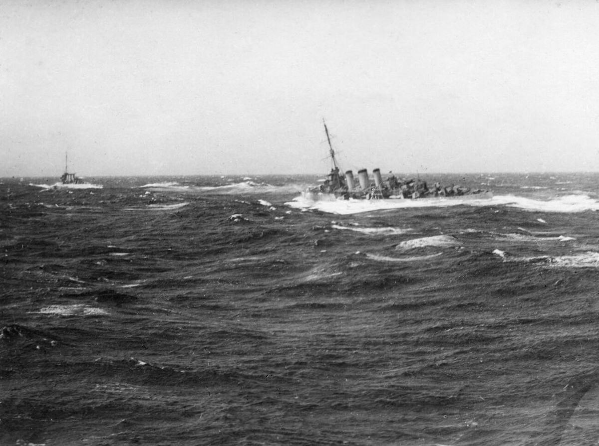 British 3rd Light Cruiser Squadron at sea, WW1, 1918.