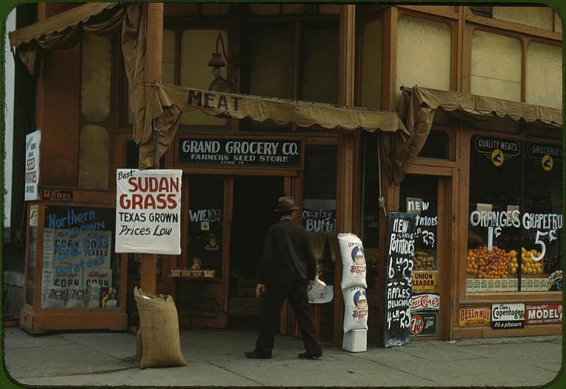Seed and feed store, Lincoln, Nebraska, 1940s