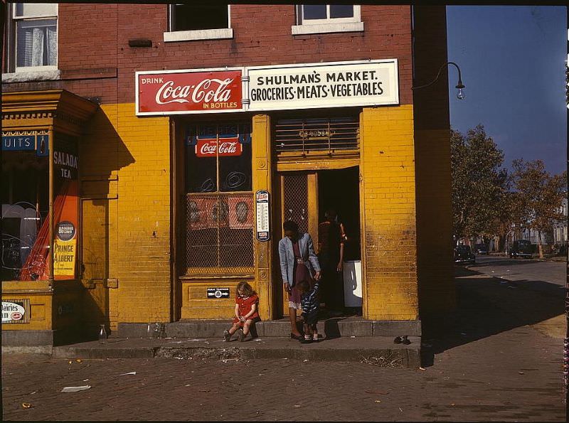 Shulman's Market on N at Union St. S.W., Washington, D.C., 1940s
