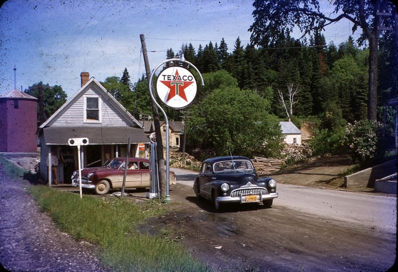 Texaco station, New Brunswick, New Jersey, 1949
