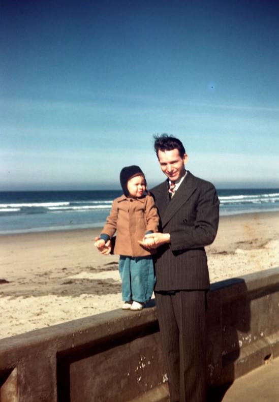 The seawall in Mission Beach, San Diego, CA, 1946