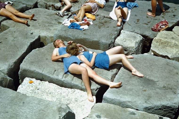 Hyde Park schoolgirls at Promontory, Chicago, Illinois, 1941