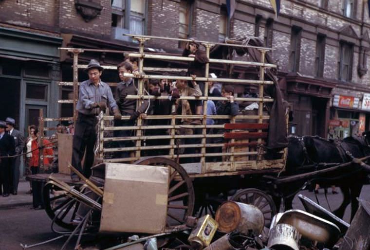Collecting the salvage on lower East Side, New York City, 1942