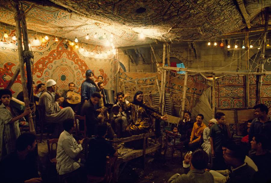 Folk singers entertaining Muslims during Ramadan in Cairo, Egypt, 1972