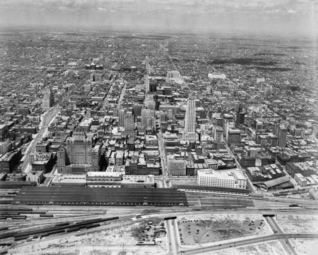Downtown Toronto 1932
