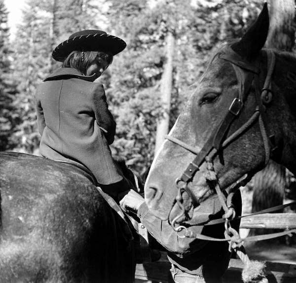 Vintage Photos of American Campers From the 1940s Exploring the Great Outdoors