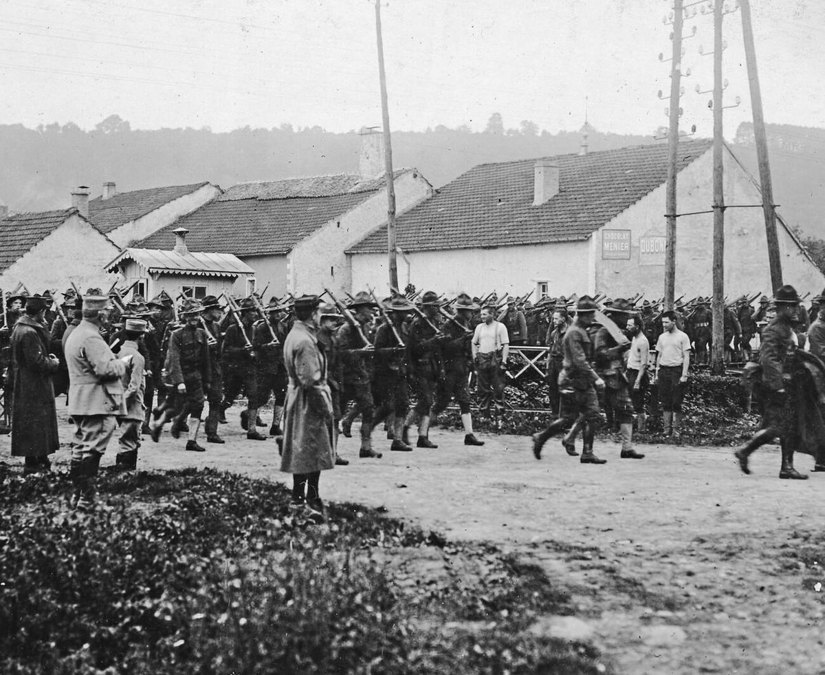 American troops landing in France, 1917