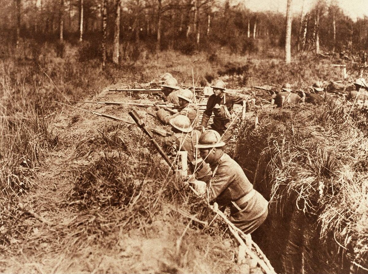 Soldiers of the 369th Infantry Regiment in trenches during World War I, 1917