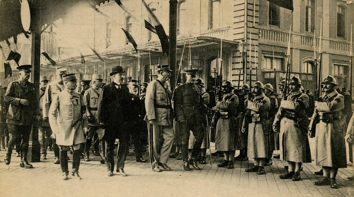 General Pershing in front of a French Guard of Honor in Paris, 1917
