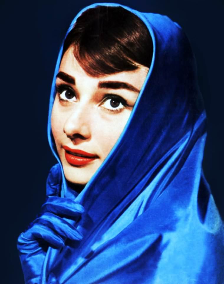 Her favorite color was cyan