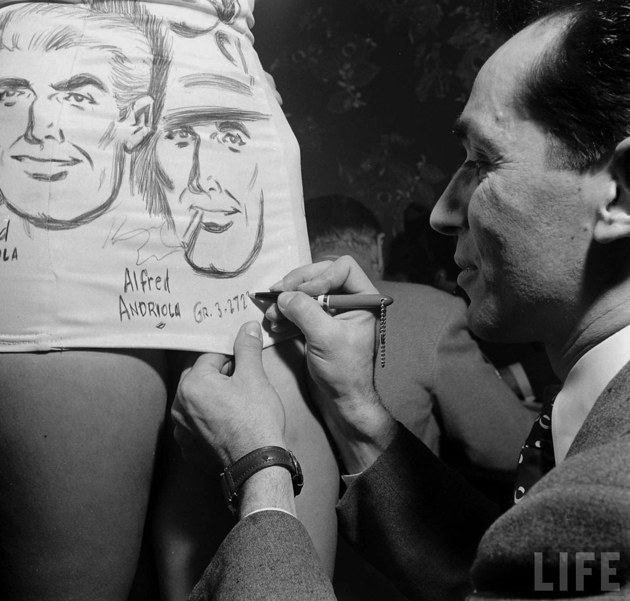 Inside the Wild 1950 ‘Ball-Point Bathing Suits’ Party: When Fashion Met Cartoon Art