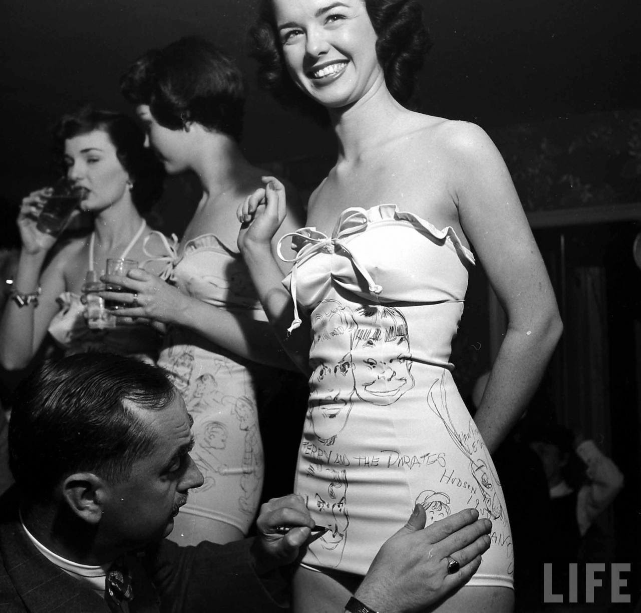Inside the Wild 1950 ‘Ball-Point Bathing Suits’ Party: When Fashion Met Cartoon Art