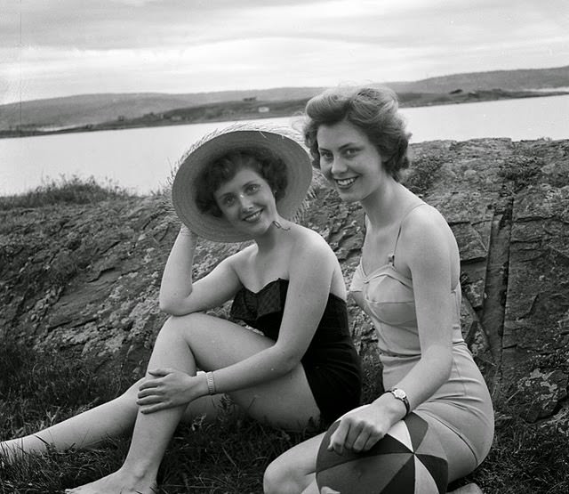 Bathing Beauties of Norway, 1954: Stunning Vintage Summer Photos