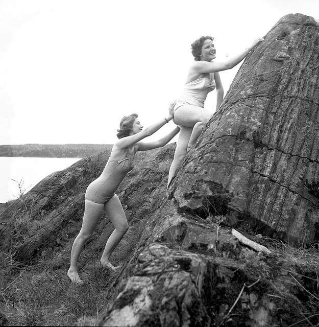 Bathing Beauties of Norway, 1954: Stunning Vintage Summer Photos