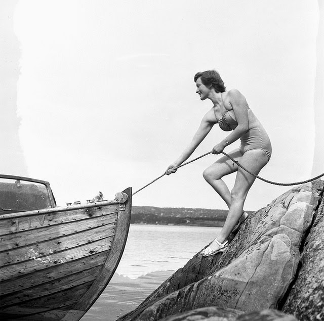 Bathing Beauties of Norway, 1954: Stunning Vintage Summer Photos