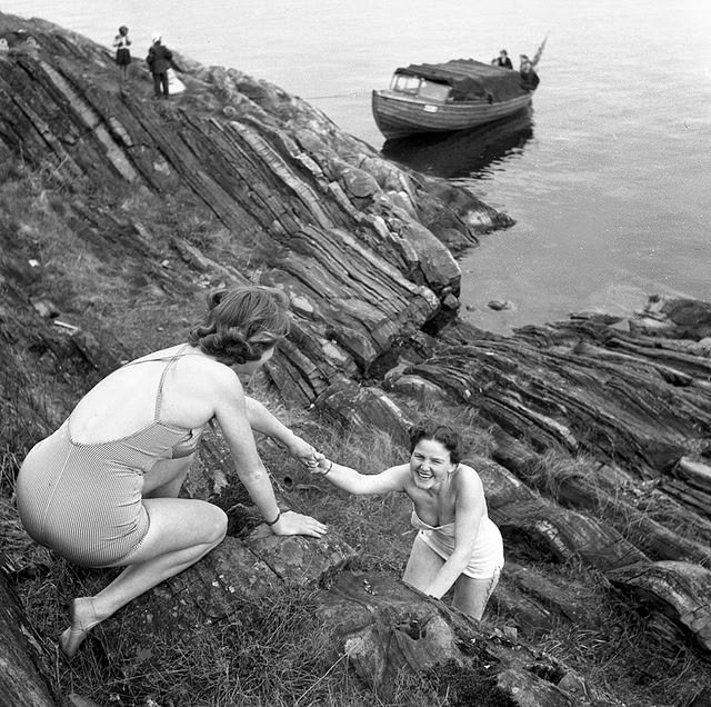 Bathing Beauties of Norway, 1954: Stunning Vintage Summer Photos