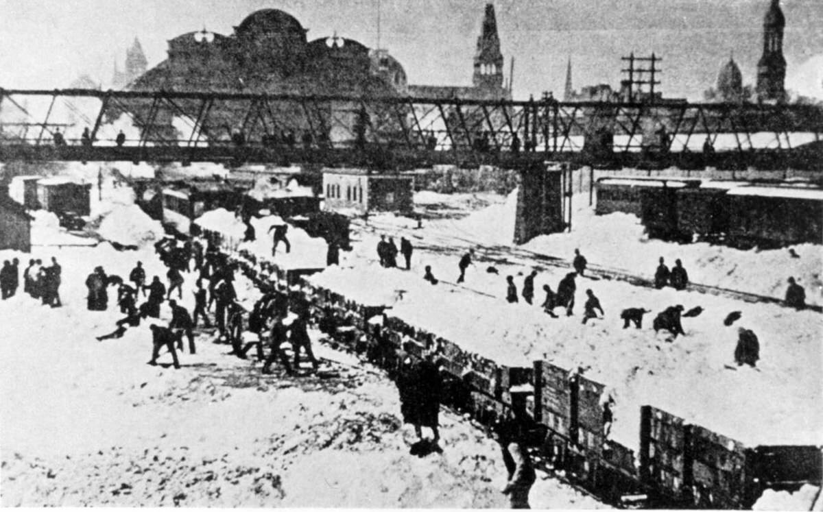 The Great Blizzard in New York City, 1888