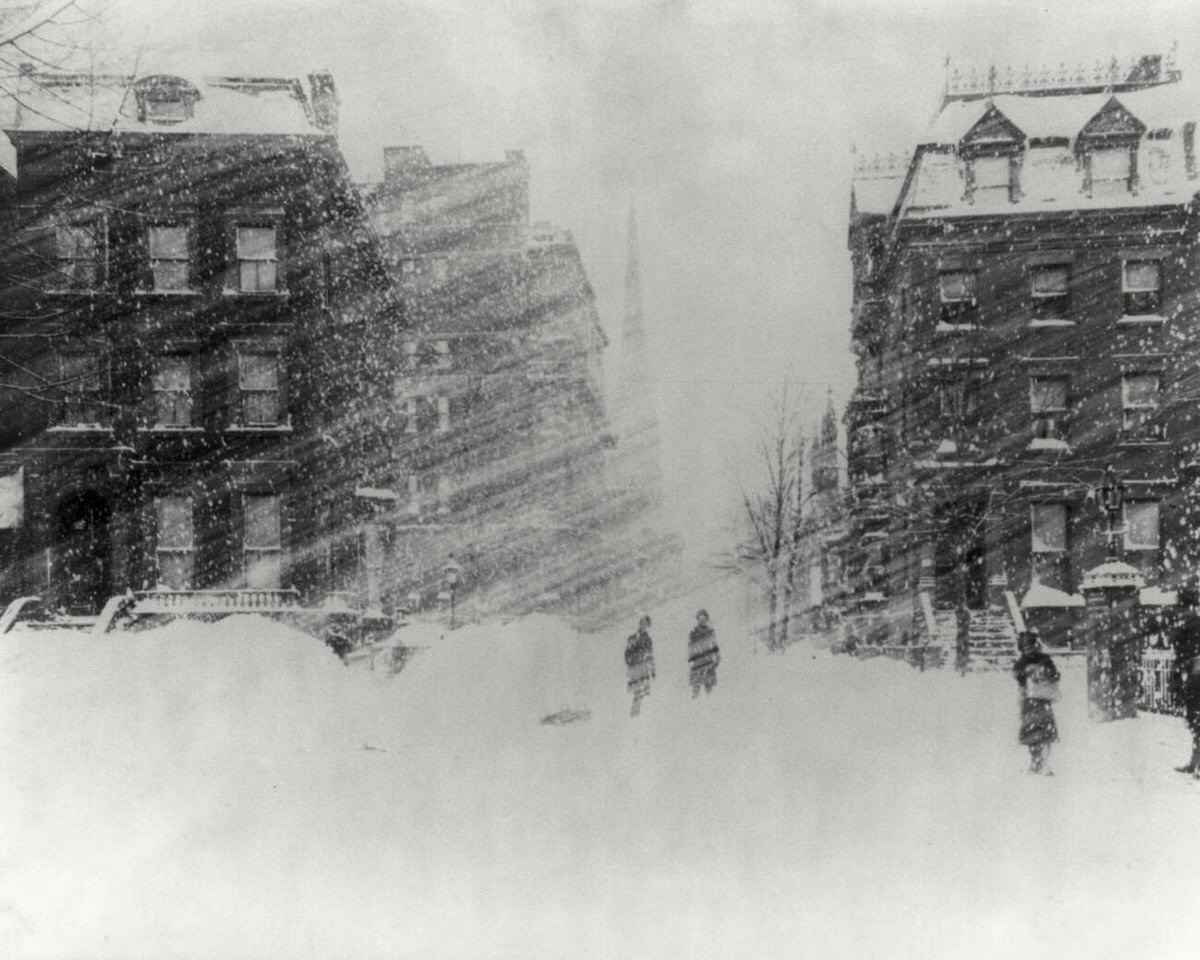 Street scene during the Blizzard of 1888 in New York City, 1888