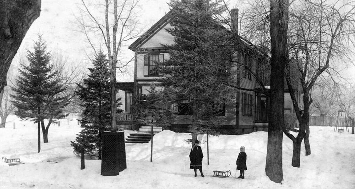 Residence of Rev. G.H. DeBevoise in Keene, New Hampshire during the Blizzard of March, 1888.