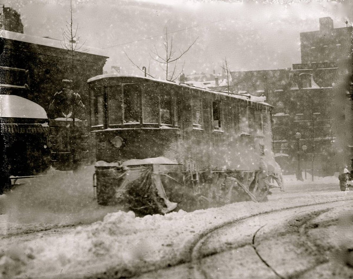 Trolley in the blizzard of 88 in Washington, D.C., 1888