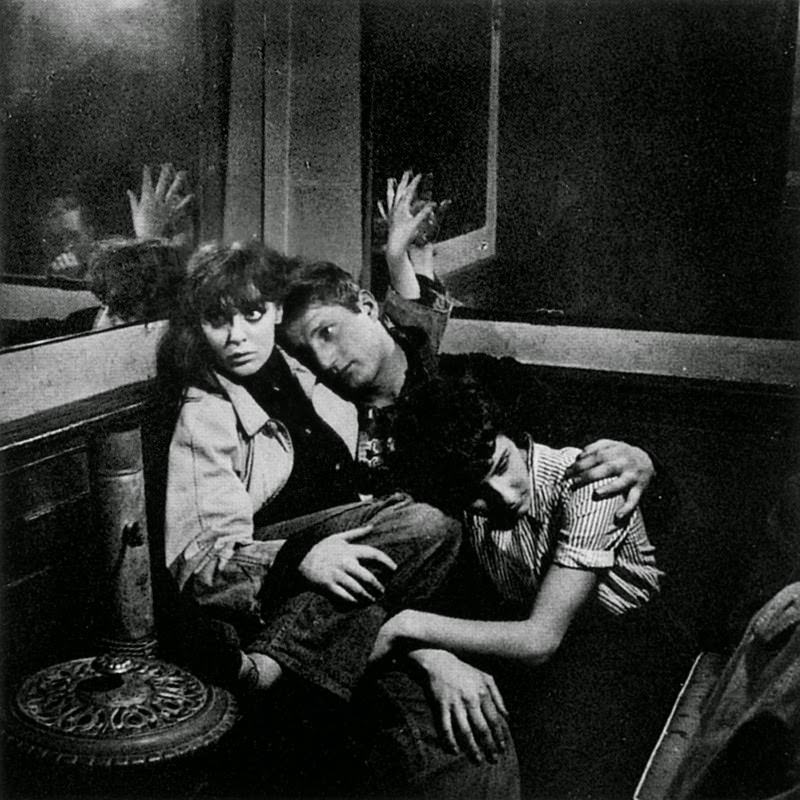 Amazing Vintage Photos of Bohemian Life in Paris in 1950