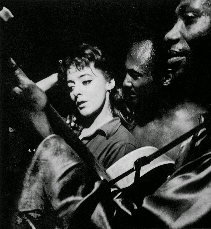 Amazing Vintage Photos of Bohemian Life in Paris in 1950