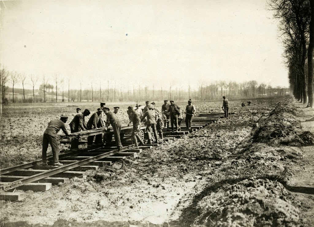 The German offensive - The road to victory, 1914.