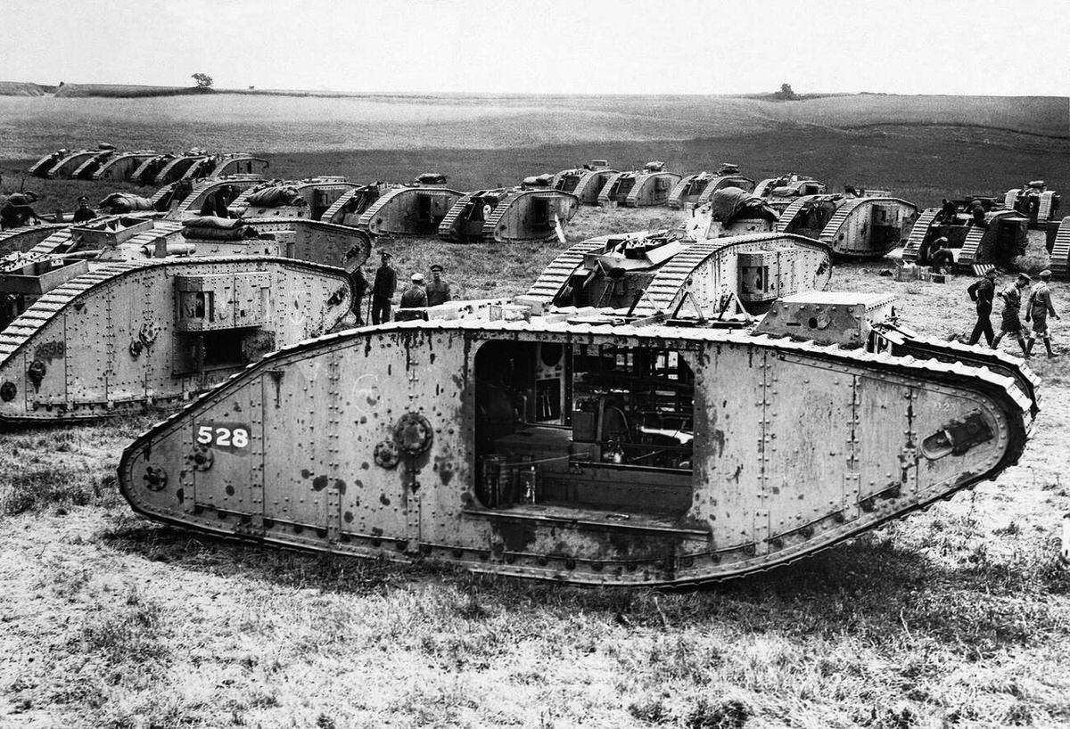 British tanks at the Western Front in France, 1914