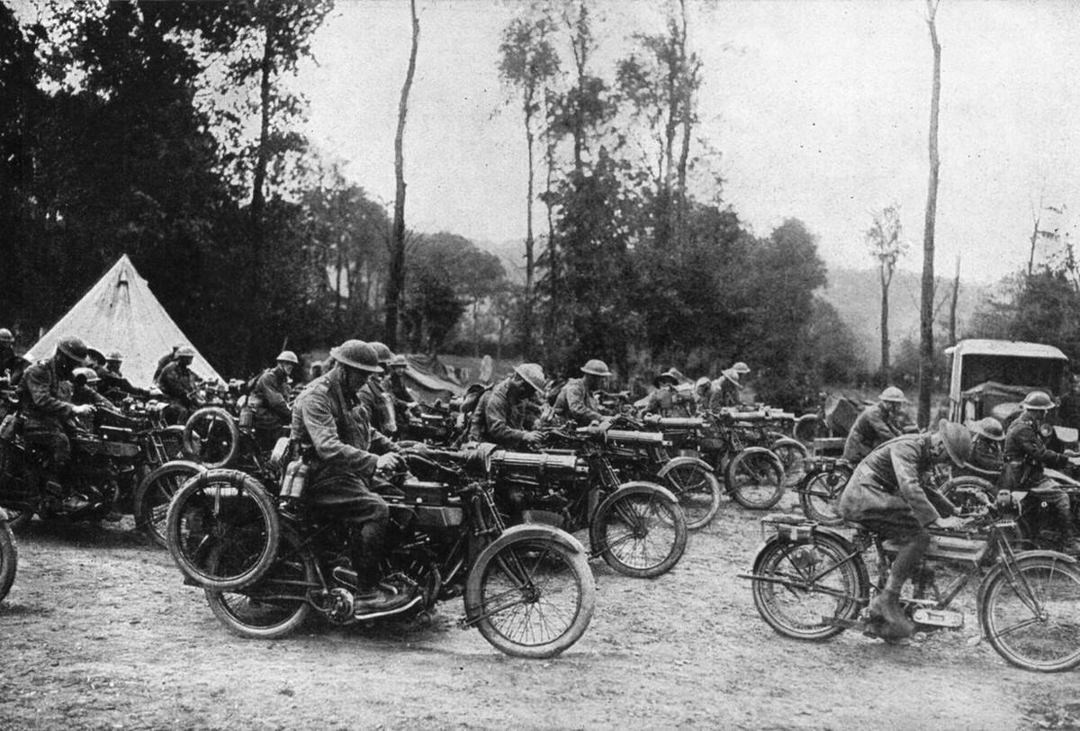 British machine gun section on motorbikes on the Western Front, 1917