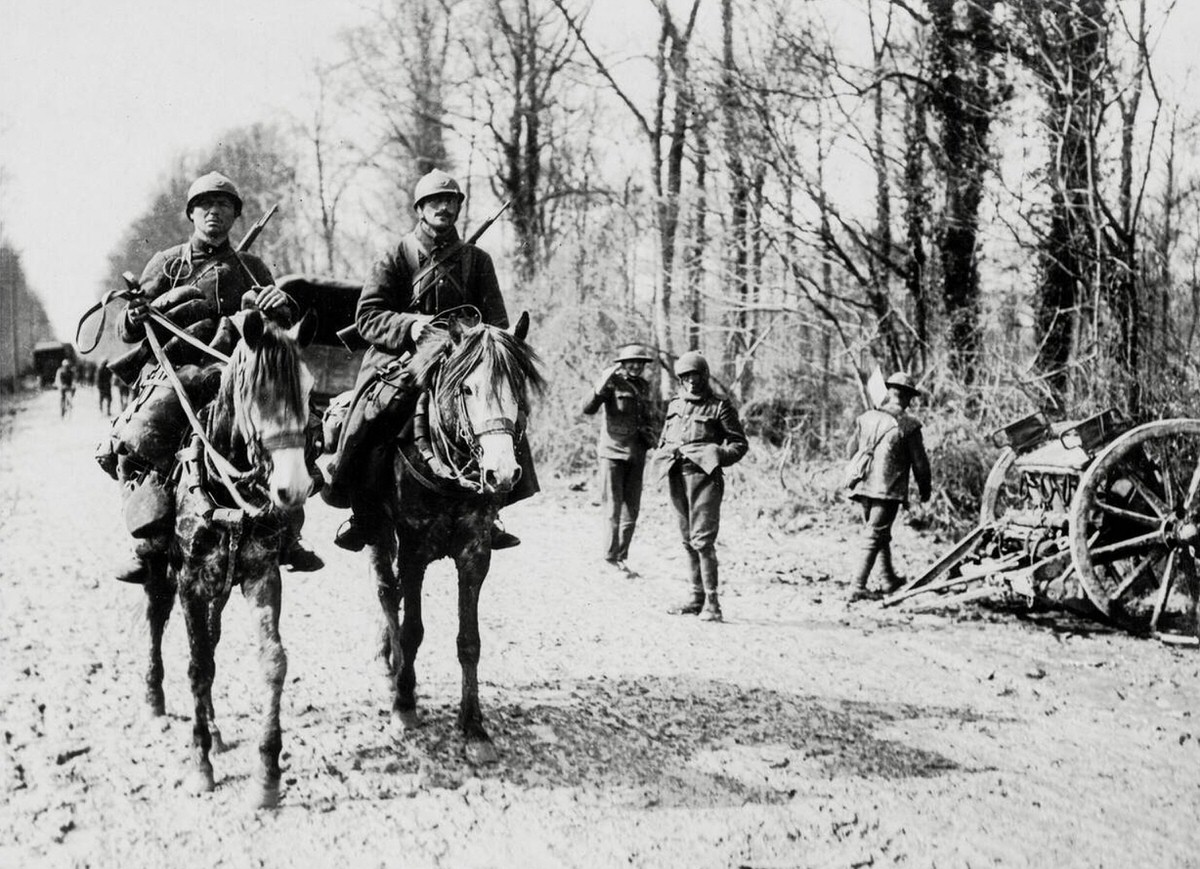 French cavalrymen moving through British lines to go into action in France, 1914