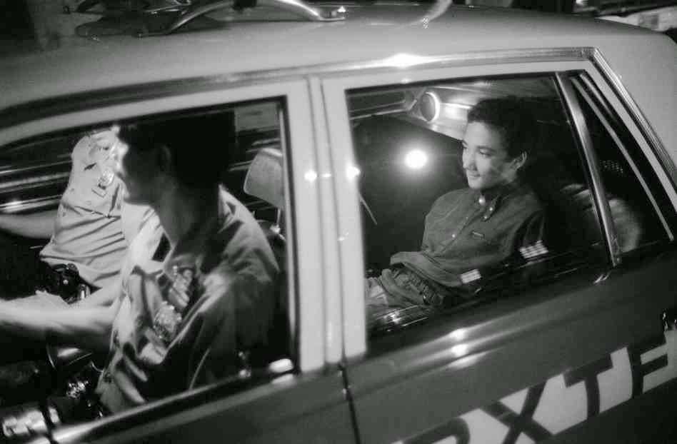 Inside the Bronx Streets: The Lives of Boys in the 1970s–1980s Through Photography