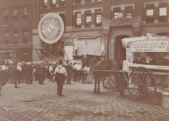 Park Row near Broadway with the Sun and Journal buildings visible, 1896