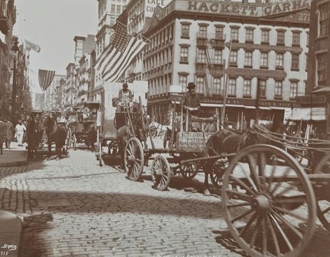 Traffic at Broadway and Canal Street, 1898