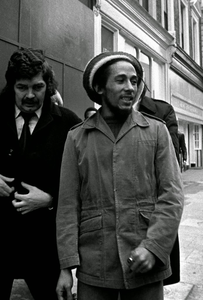 Bob Marley, the 31 year old reggae singer, arriving at Marylebone Magistrates Court in London, where he was charged with possessing cannabis. Date: 06/04/1977.