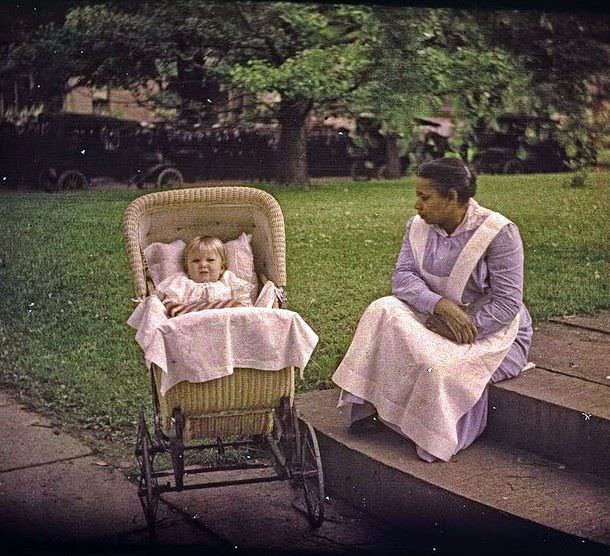 Nurse and child, 1907s