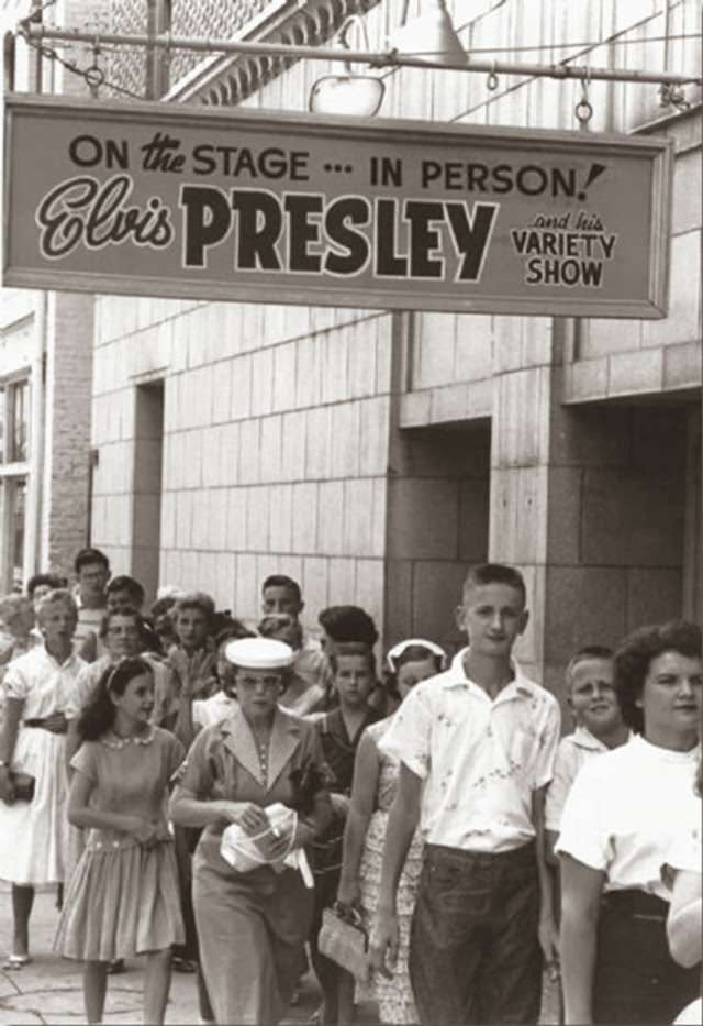 Crowds awaiting entrance to see Elvis Presley perform at the Florida Theatre, 1956