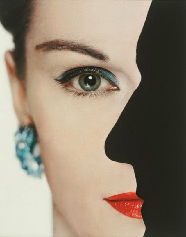 Iconic Fashion Photography From the 1940s and 1950s by Erwin Blumenfeld