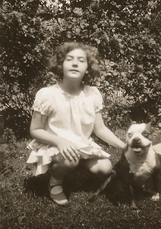 Adorable Vintage Portraits of Girls with Their Dogs You Can’t Help but Love
