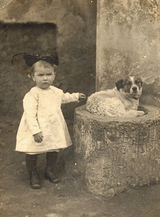 Adorable Vintage Portraits of Girls with Their Dogs You Can’t Help but Love