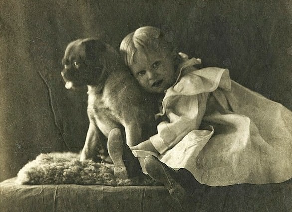 Adorable Vintage Portraits of Girls with Their Dogs You Can’t Help but Love