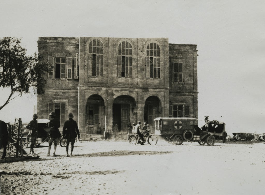 Municipal buildings in Beersheba, 1914