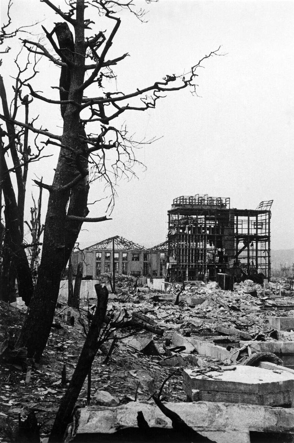 Aftermath of the atomic bombing of Hiroshima, 1945
