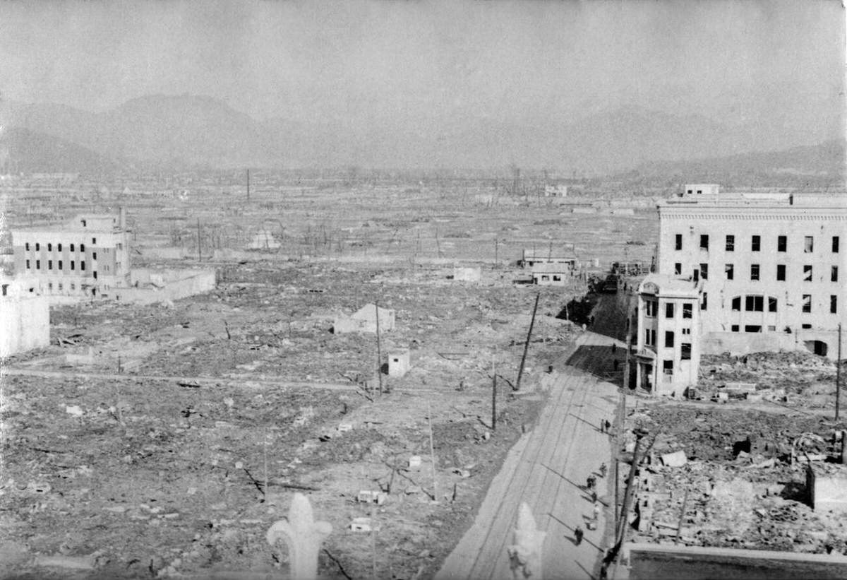Aftermath of the atomic bombing of Hiroshima, 1945