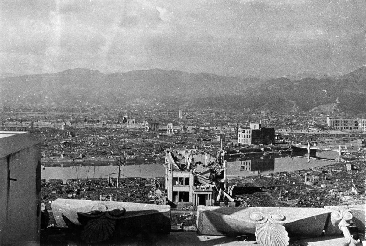 Aftermath of the atomic bombing of Hiroshima, 1945