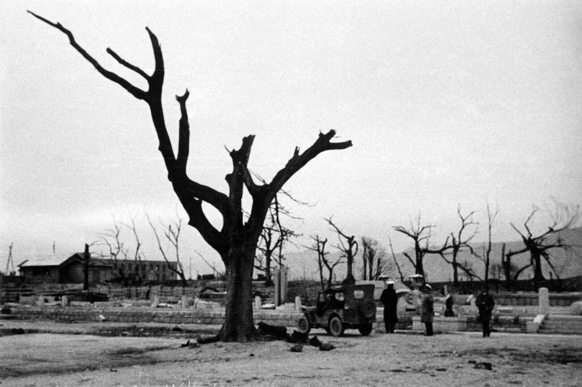 Aftermath of the atomic bombing of Hiroshima, 1945