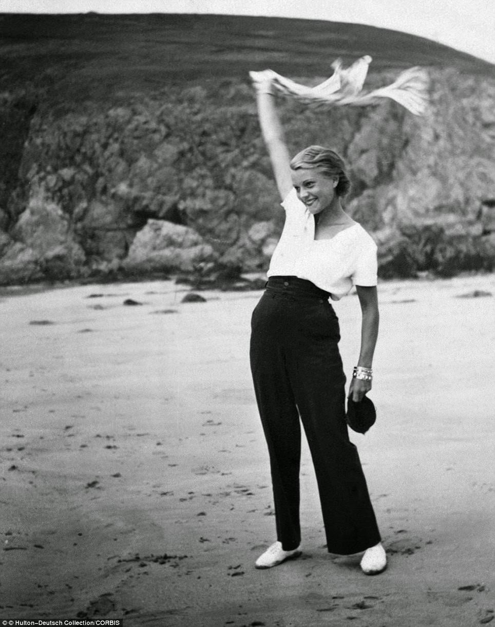 Annabella on the beach, 1935