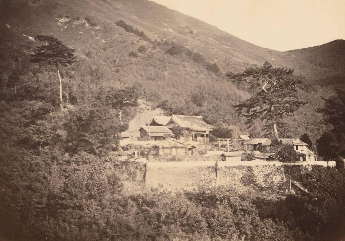 Village in the mountains, 1862