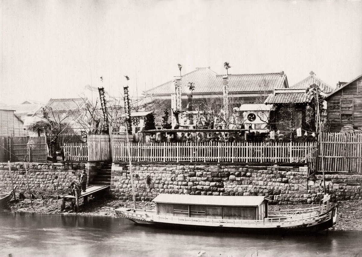 Tea house on a fete day, 1871