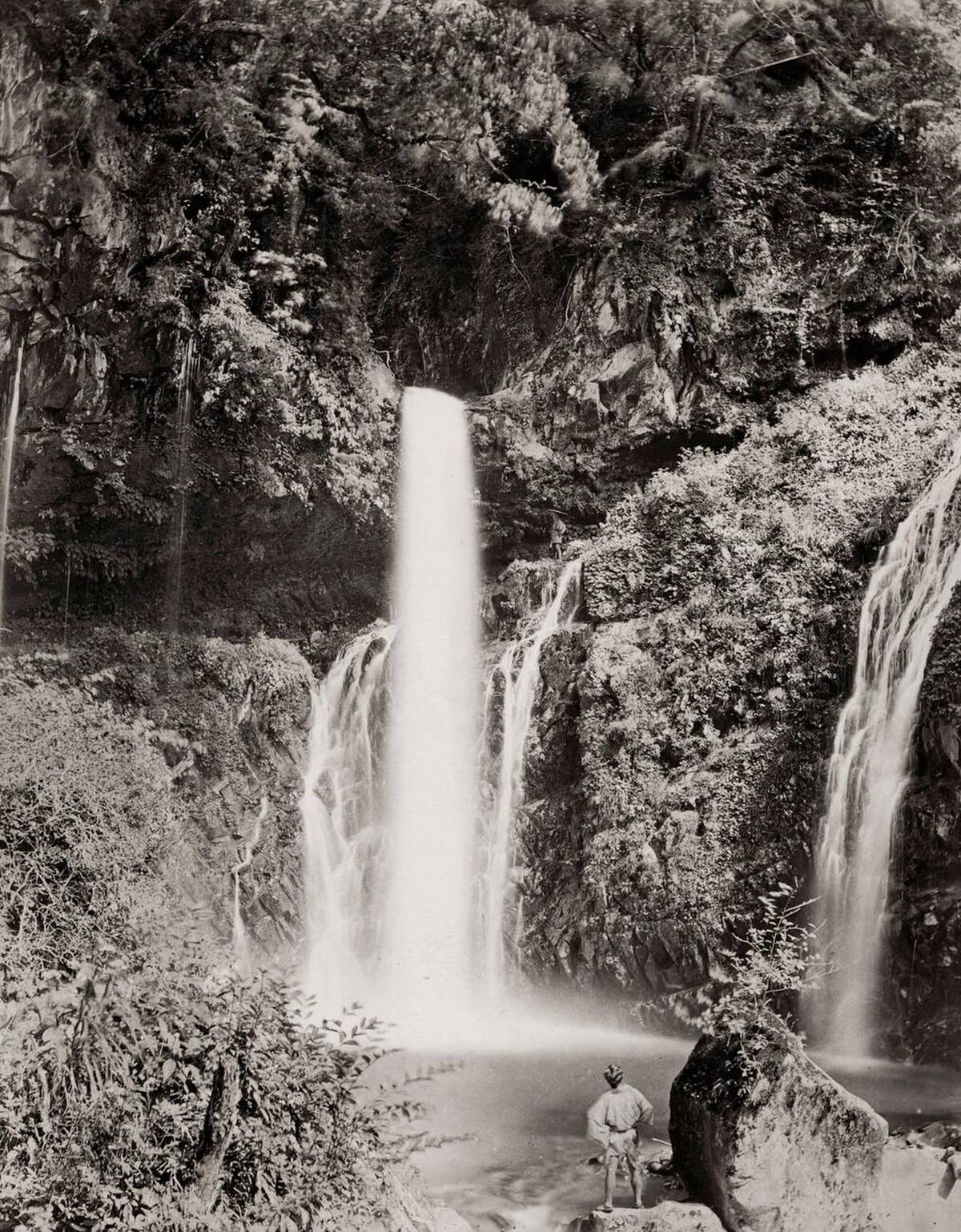 Urami Waterfall in Nikko, 1890s